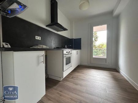 Location Appartement 2 pièces 48m² BRIVE LA GAILLARDE 19100 - Photo 2