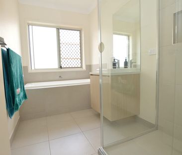 Low Maintenance Family Home - Photo 6