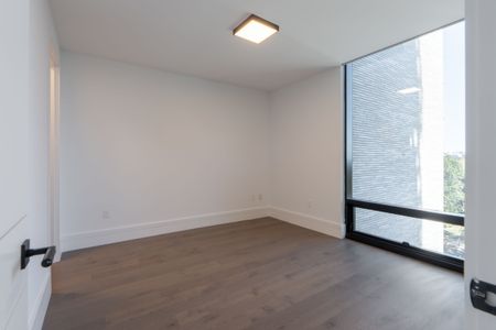 For Lease - 215 Lonsdale Road Unit# 705, Toronto, Ontario - Photo 5