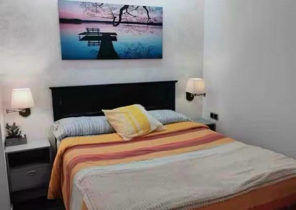 One-bedroom apartment for rent with parking and sea views – Albufereta, Alicante