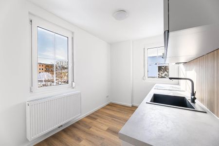 Frisch sanierte 2-Zimmer-Wohnung im Erstbezug mit Terrasse & Stellplatz - Foto 4