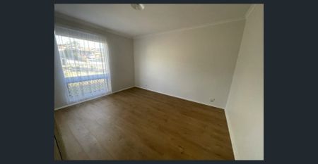 21 Lymn Avenue, Athelstone, SA 5076 - Photo 3