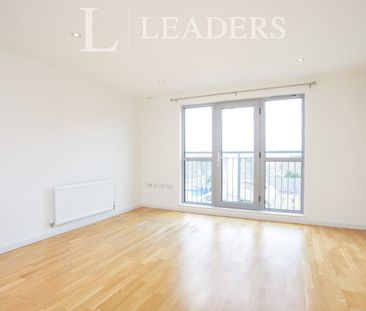 studio to rent Enterprise Place, 175 Church Street East, Woking, GU21 - Photo 3