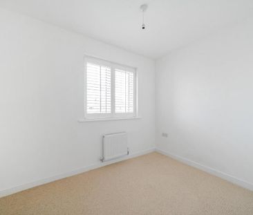 3 bedroom detached house to rent - Photo 6