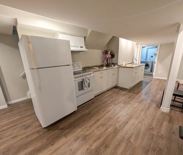 All Inclusive 3-Bed Lower Unit in Welland! - Photo 6