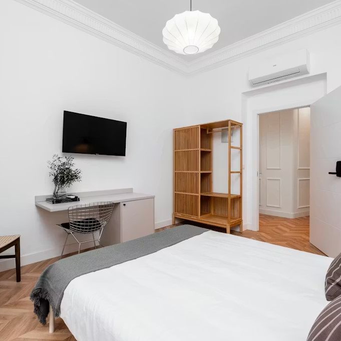 Calle de la Victoria, Madrid, Community of Madrid 28012 - Foto 1