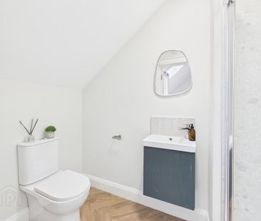 Room 7 The Ashley Collection, Ashley Avenue, Belfast, BT9 7BT - Photo 6