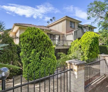 Spacious Modern 2 Bedroom Unit With Courtyard Deck! - Photo 5