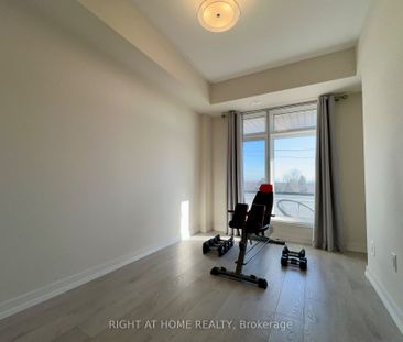 Condo Townhouse For Lease | E8122312 - Photo 2