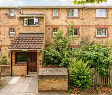 Laburnum Close, SE15, London - Photo 5