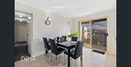 Modern, Light, Bright and Spacious - Photo 5