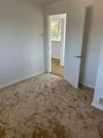 Victoria Drive, Bognor Regis, PO21 - Photo 5