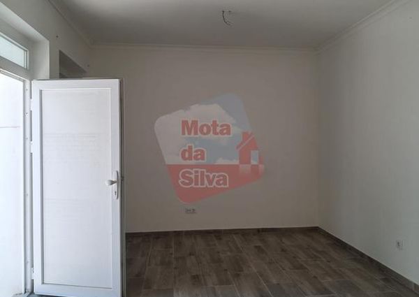Apartamento T1+1 em Setúbal