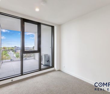 2 Bedroom With Waterfront Views - Photo 6