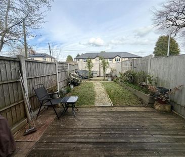 2 bedroom terraced house to rent - Photo 2