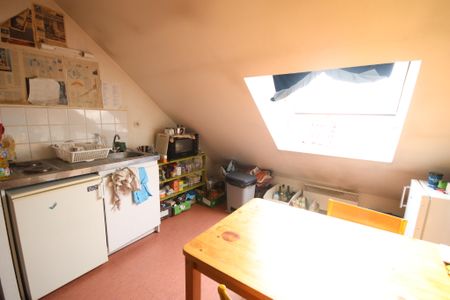 Location Appartement 1 pièce 22m² LILLE 59000 - Photo 3