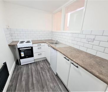 Studio to rent - Photo 6
