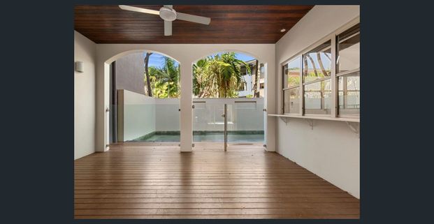 Stunning Villa at Cairns One - Photo 1