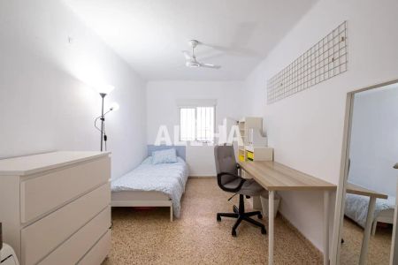 Burjassot - Photo 2