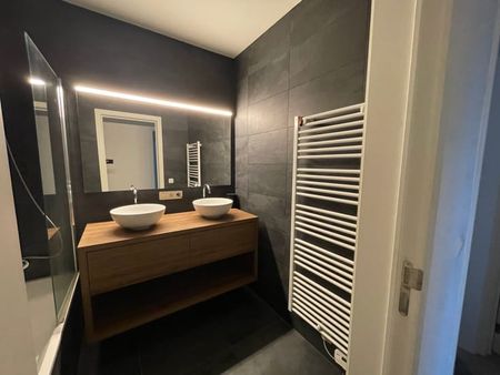 Appartement te huur - Foto 4