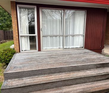 3BR Townhouse in Farm Cove - Photo 3