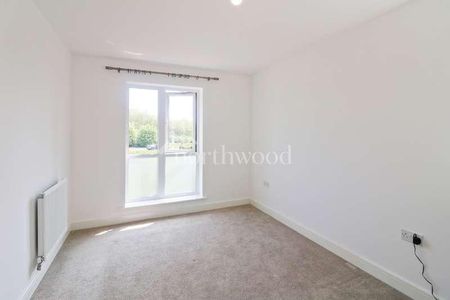 John Haselden Crescent, Repton Park, Ashford, TN23 - Photo 5