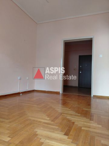 Ενοικίαση κατοικίας, 73 τ.μ., Καλλιθέα, 620 € - Photo 2