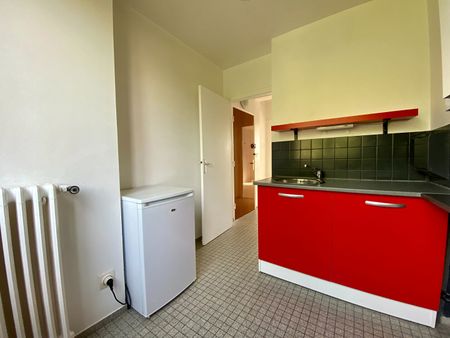 Location Appartement 1 pièce 30m² - Photo 5