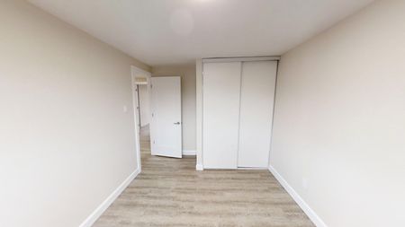 For Lease - 3217 Bannon Way, Blossom Park - Airport and Area, Ontario - Photo 3