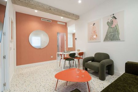 Luxury Apartment for rent in Madrid, Autonomous Region of Madrid - Photo 2