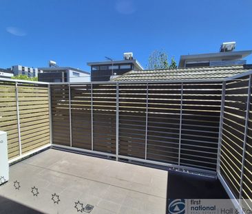 Bright and spacious 1-bedroom apartment - Photo 4