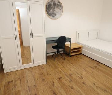 Room in a Shared Flat, Scott Ellis Gardens, NW8 - Photo 5