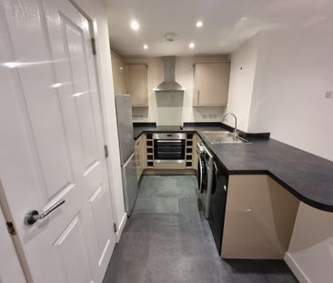 1 Bed Flat, Shore Lane, AB11 - Photo 5