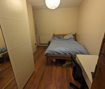 4 bedroom apartment to rent - Photo 2