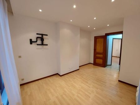 Appartement te huur - Foto 4