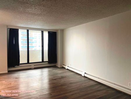 #906 8340 Jasper Avenue - Photo 3