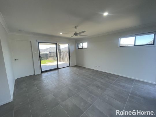 Deluxe Duplex - Photo 1