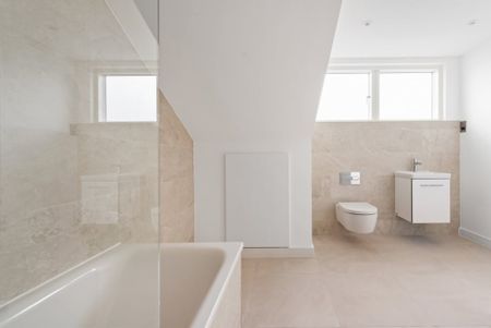 Thomas Hardy Mews, London - Photo 3