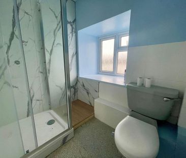 2 bedroom detached house to rent - Photo 6