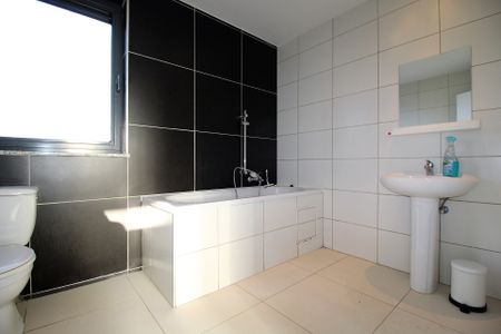 Leuk appartement met 2 slaapkamers in Brakel - Photo 4