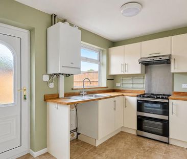2 bedroom terraced house to rent - Photo 4