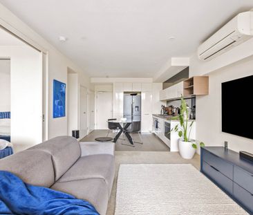 305 / 850 Bourke Street - Photo 3