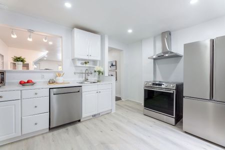 For Lease - 106 Willow Avenue, Toronto, Ontario - Photo 2