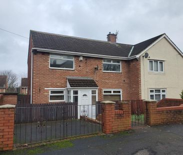 3 bedroom semi-detached house to rent - Photo 3