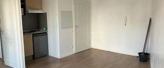 APPARTEMENT T1 - QUARTIER ROUTE DE RENNES - SURFACE 33 M2 - Photo 1