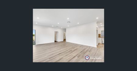 Modern 3 Bedroom Villa with Ensuite - Photo 2