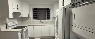 3 bedroom 1.5 bathroom FULL RENOVATION | 13524 135 Street Northwest, Edmonton - Photo 1