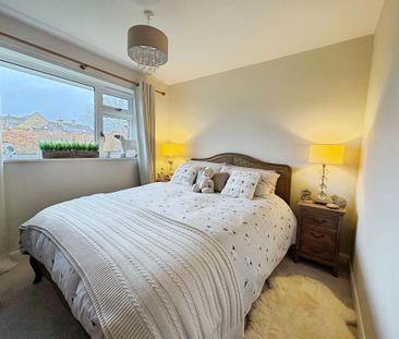 3 bedroom bungalow to rent - Photo 3