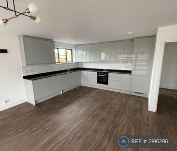 2 bedroom penthouse to rent - Photo 6