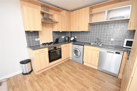 2 bedroom apartment to rent - Photo 4
